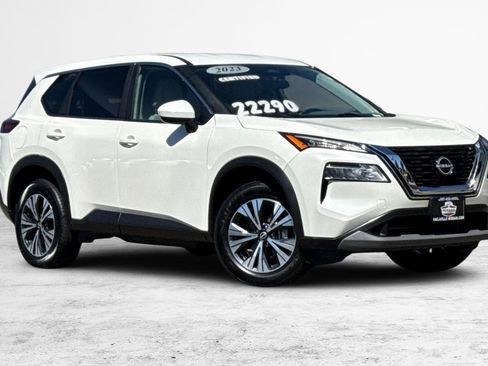 Used 2023 Nissan Rogue SV FWD image 2