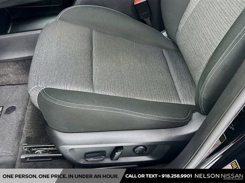 Used 2023 Nissan Rogue SV AWD/4WD image 18