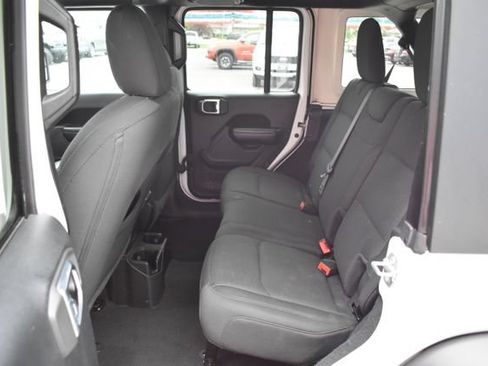 Used 2020 Jeep Wrangler Unlimited Sport S AWD/4WD image 28