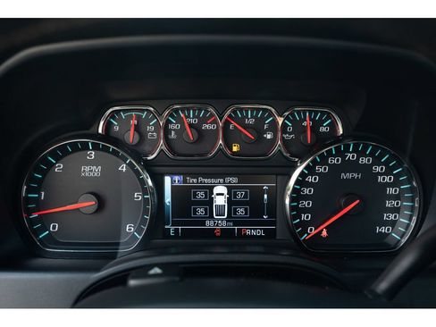 Used 2019 Chevrolet Silverado 1500 LT AWD/4WD image 22