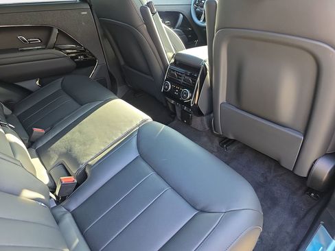 New 2026 Land Rover Range Rover Sport Dynamic SE image 11