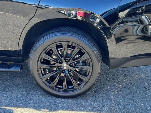 Used 2021 Chevrolet Tahoe Z71 image 9