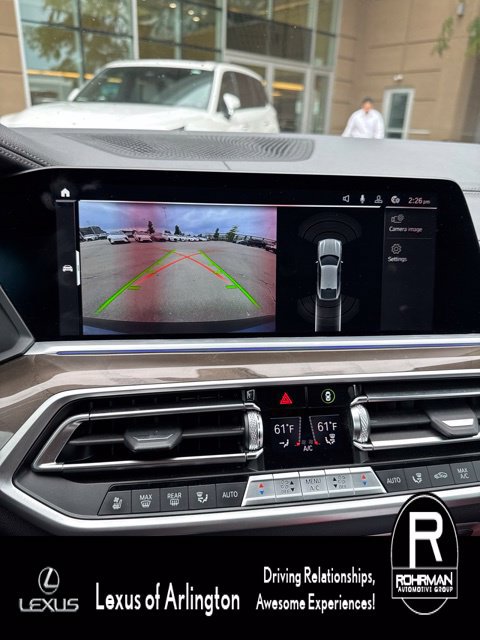 Used 2022 BMW X6 xDrive40i w/ M Sport Package AWD/4WD image 11