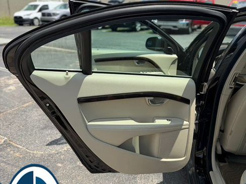 Used 2015 Volvo S80 T5 FWD image 11