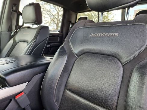 Used 2019 RAM 1500 Laramie w/ Sport Appearance Package image 18