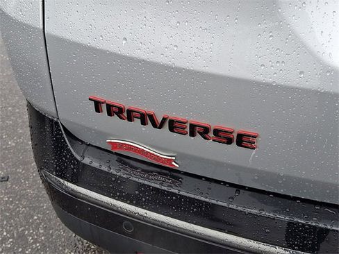 Used 2018 Chevrolet Traverse Premier w/ Redline Edition image 27