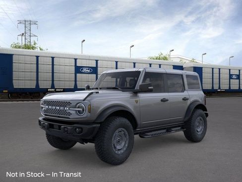 New 2025 Ford Bronco Badlands image 2