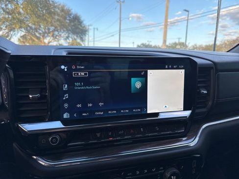 Used 2024 Chevrolet Silverado 2500 LT image 32