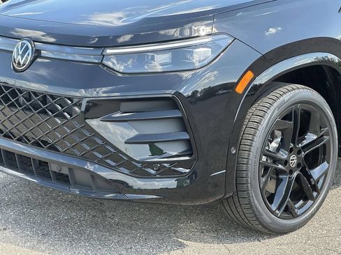 New 2026 Volkswagen Tiguan SE R-Line AWD/4WD image 6