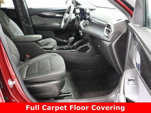 Used 2024 Chevrolet TrailBlazer LS w/ LS Convenience Package image 35