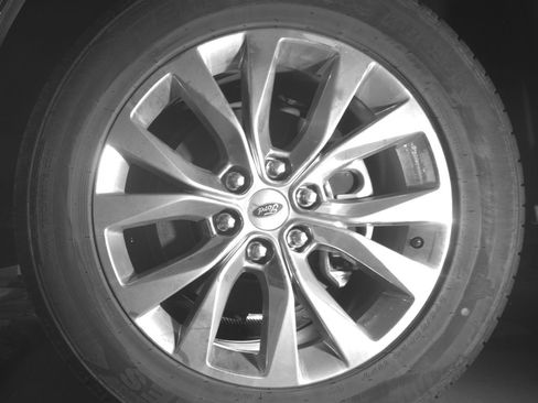 Used 2016 Ford F150 XLT AWD/4WD image 10