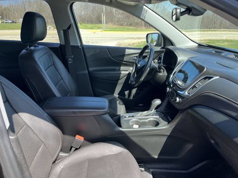 Used 2020 Chevrolet Equinox Premier image 37