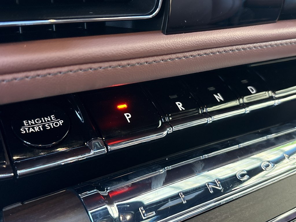 New 2027 Lincoln Aviator Reserve AWD/4WD image 15