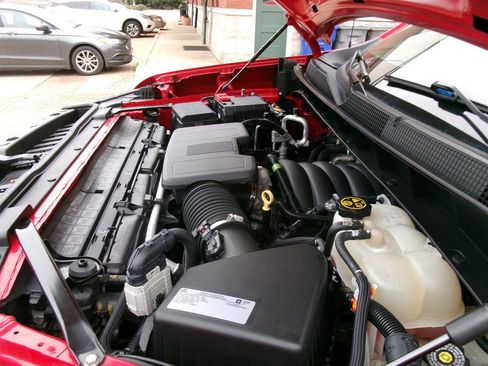 Used 2020 Chevrolet Silverado 1500 Custom w/ Custom Value Package image 54