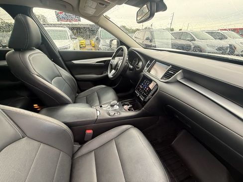 Used 2019 INFINITI QX50 Essential w/ Premium Heat Package AWD/4WD image 23