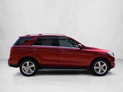 Used 2016 Mercedes-Benz GLE 350 4MATIC w/ Parking Assist Package image 5