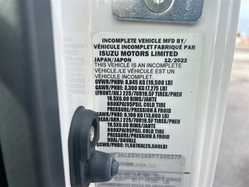 Used 2023 Chevrolet Low Cab Forward 5500XD RWD image 29