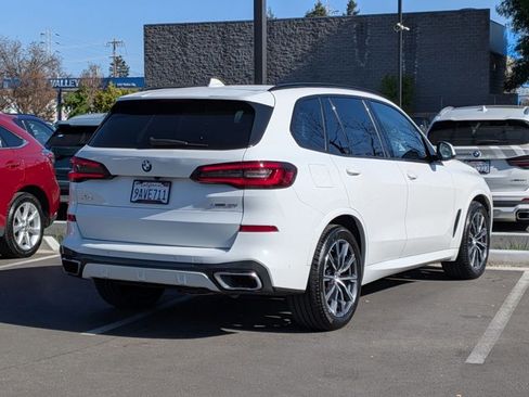 Certified 2022 BMW X5 xDrive40i w/ M Sport Package image 5