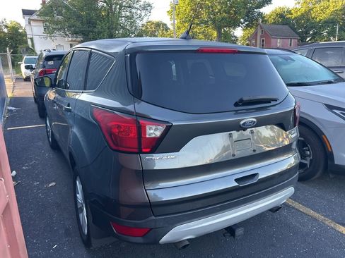Used 2019 Ford Escape SE AWD/4WD image 8