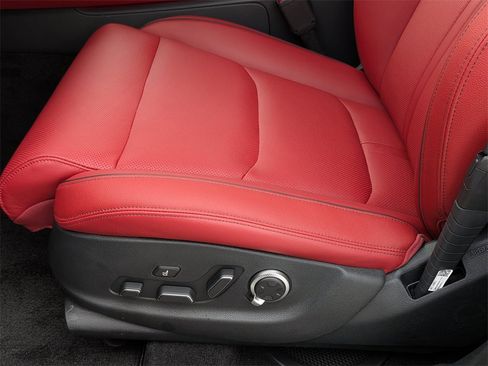 New 2026 Genesis GV70 2.5T Sport Prestige image 14