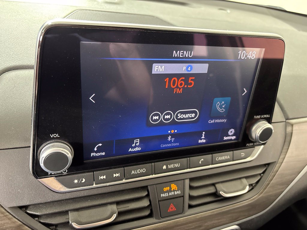 Used 2025 Nissan Altima 2.5 SV FWD image 31