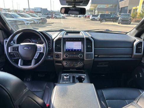 Used 2021 Ford Expedition XLT AWD/4WD image 9