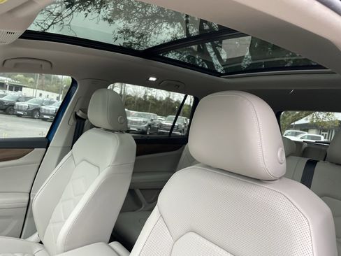 New 2026 Volkswagen Atlas SE FWD image 16