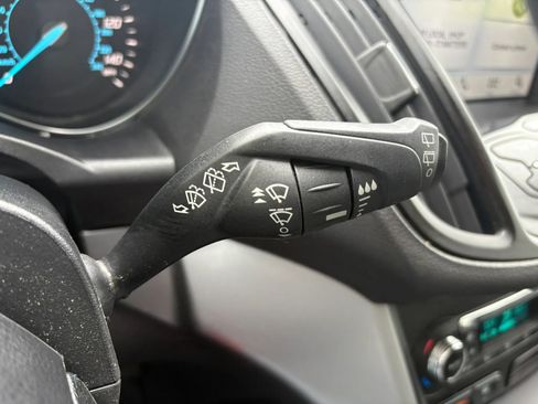 Used 2016 Ford Escape SE w/ Equipment Group 201A AWD/4WD image 21