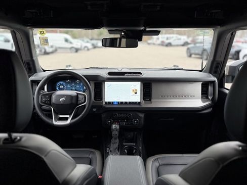 New 2025 Ford Bronco Outer Banks image 26