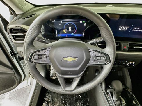 New 2026 Chevrolet TrailBlazer LS w/ LS Convenience Package FWD image 6