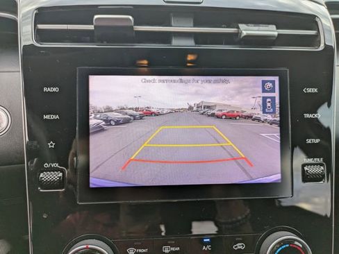 Used 2023 Hyundai Tucson SEL image 25