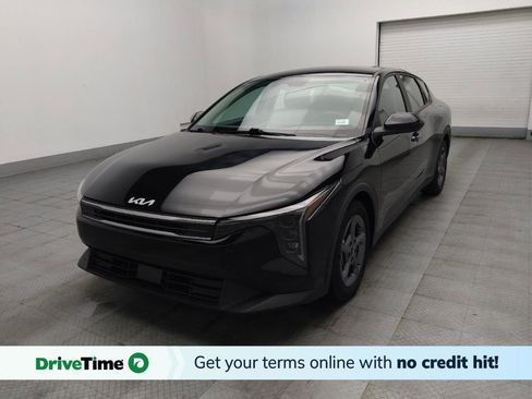 Used 2025 Kia K4 LXS image 1