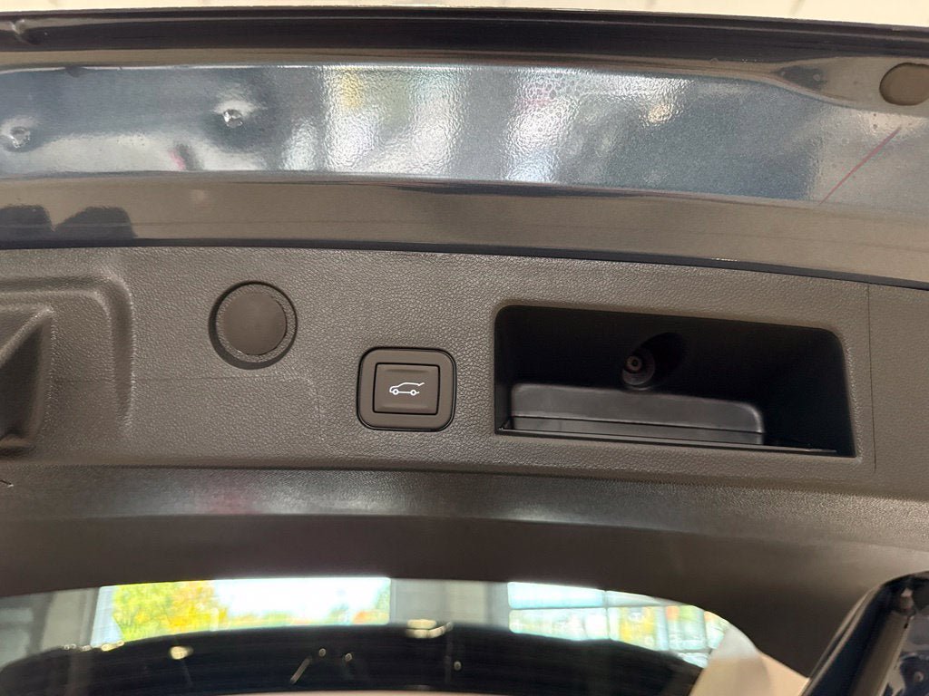 New 2027 GMC Terrain Denali w/ LPO, Floor Liner Package AWD/4WD image 19