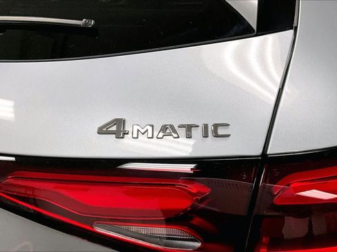 Certified 2026 Mercedes-Benz GLC 300 4MATIC image 10