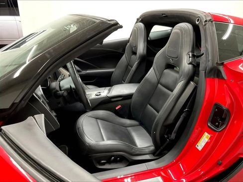 Used 2016 Chevrolet Corvette Z06 w/ 3LZ Preferred Equipment Group RWD image 13