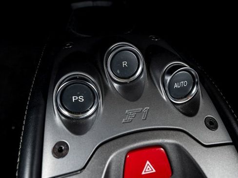 Used 2012 Ferrari 458 Italia Coupe image 45