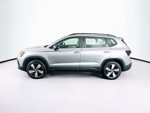 Used 2025 Volkswagen Taos S AWD/4WD image 4