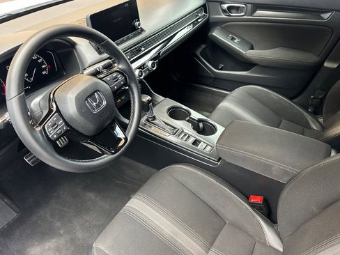 Used 2022 Honda Civic Sport image 9