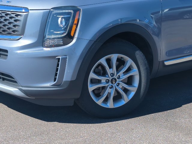 Used 2021 Kia Telluride LX AWD/4WD image 2