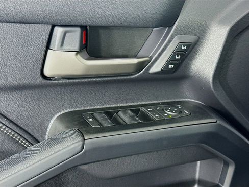 New 2026 Toyota 4Runner Limited AWD/4WD image 22