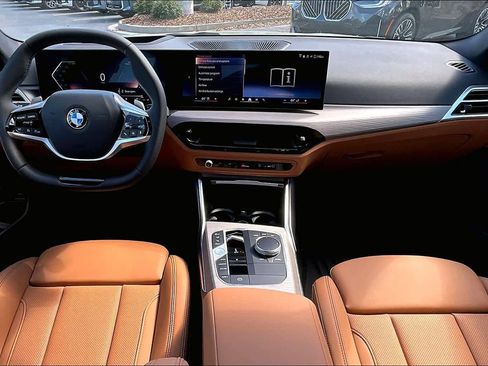 Certified 2025 BMW 330i xDrive Sedan w/ Premium Package image 16