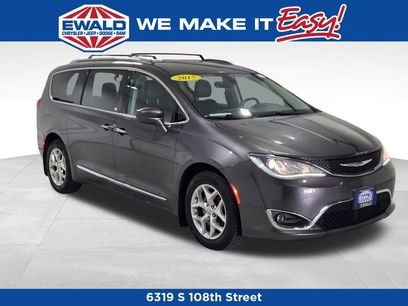 Certified 2017 Chrysler Pacifica Touring-L Plus w/ Tire & Wheel Group