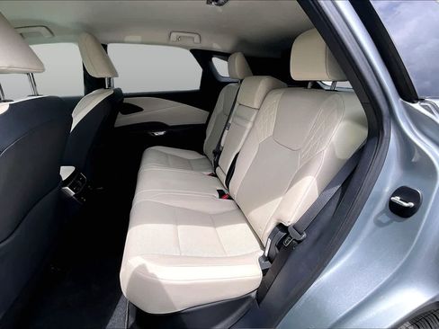 Used 2024 Lexus RX 350 FWD w/ Technology Package image 21