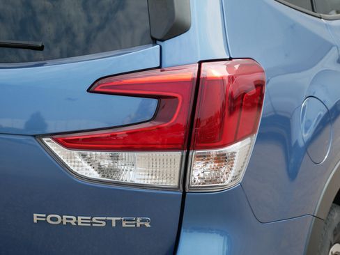Used 2020 Subaru Forester Premium w/ Popular Package #1 AWD/4WD image 17