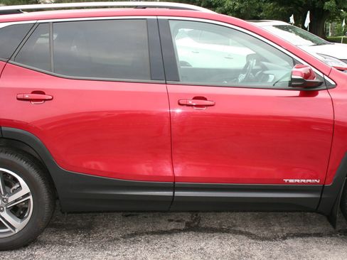 Used 2020 GMC Terrain SLT w/ Preferred Package AWD/4WD image 20