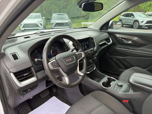 Used 2022 GMC Terrain SLE w/ Driver Convenience Package AWD/4WD image 14