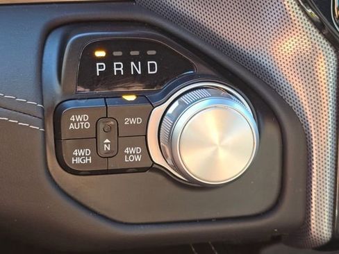 Used 2021 RAM 1500 Limited AWD/4WD image 20