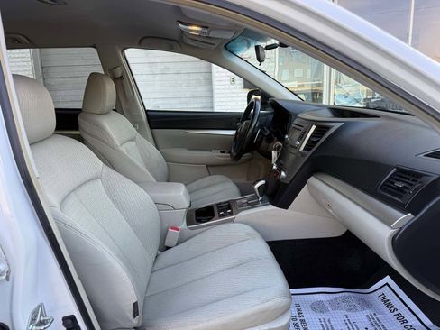 Used 2012 Subaru Outback 2.5i Premium image 10
