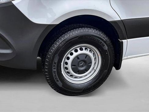 Used 2026 Mercedes-Benz Sprinter 2500 image 22