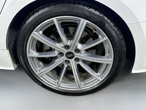 Used 2025 Audi A5 2.0T Premium Plus AWD/4WD image 30